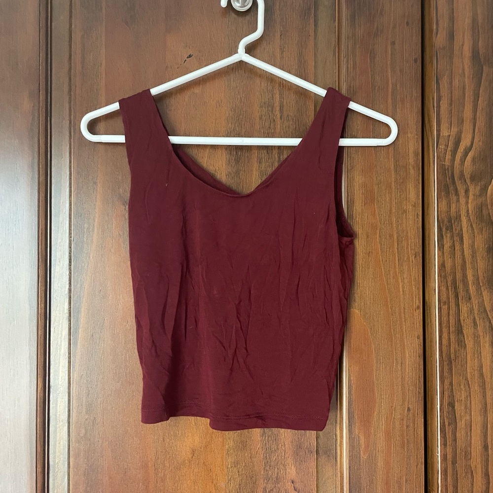 Brandy maroon cropped tank